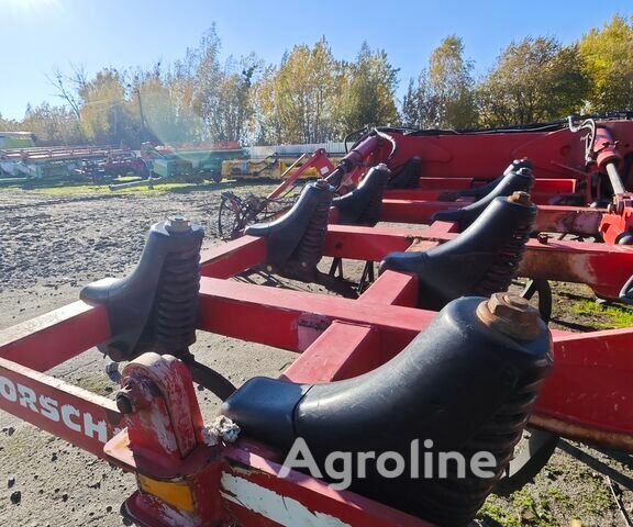 Хорш Другая 2011 в Шепетовке на Automoto.ua Красный Хорш Другая, объемом двигателя 0 л и пробегом 0 тыс. км за 20968 $, фото 9 на Automoto.ua