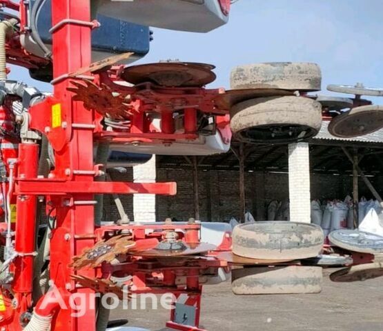 Красный Хорш Другая, объемом двигателя 0 л и пробегом 0 тыс. км за 124002 $, фото 3 на Automoto.ua