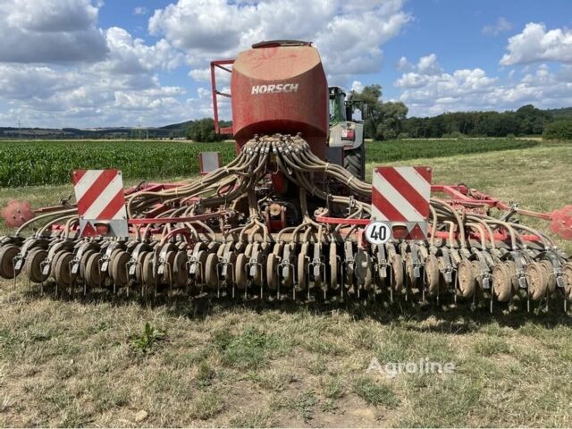 Красный Хорш Другая, объемом двигателя 0 л и пробегом 0 тыс. км за 191856 $, фото 8 на Automoto.ua