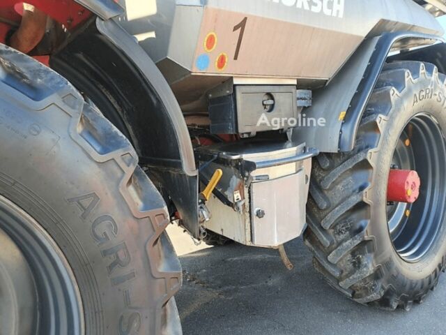 Хорш Другая, объемом двигателя 0 л и пробегом 0 тыс. км за 81714 $, фото 5 на Automoto.ua