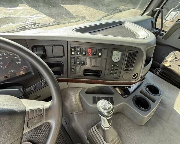 Білий Хово A7, об'ємом двигуна 0 л та пробігом 220 тис. км за 28000 $, фото 10 на Automoto.ua