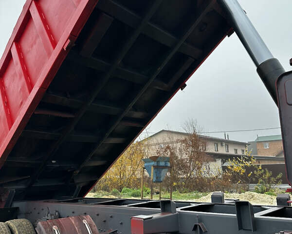 Красный Хово ЗЗ, объемом двигателя 10.8 л и пробегом 17 тыс. км за 19700 $, фото 15 на Automoto.ua