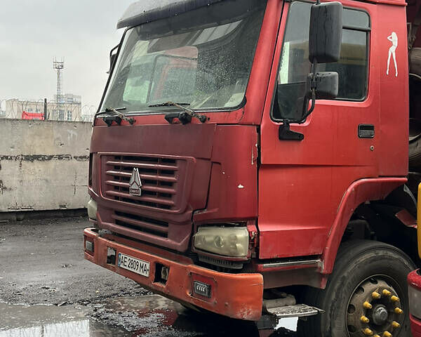 Хово ЗЗ 3407 2007 у Дніпро (Дніпропетровську) на Automoto.ua Червоний Хово ЗЗ 3407, об'ємом двигуна 9.7 л та пробігом 30 тис. км за 27500 $, фото 5 на Automoto.ua