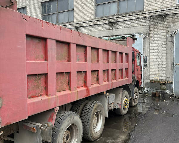 Хово ЗЗ 3407 2007 у Дніпро (Дніпропетровську) на Automoto.ua Червоний Хово ЗЗ 3407, об'ємом двигуна 9.7 л та пробігом 30 тис. км за 27500 $, фото 9 на Automoto.ua