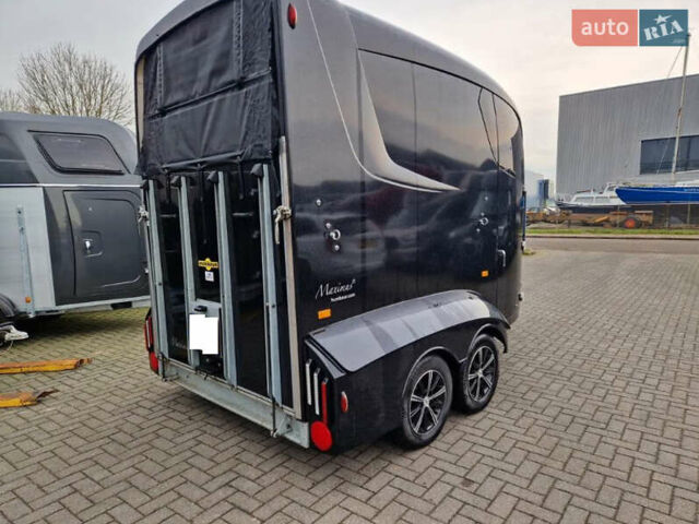 Черный Хумбаур Maximus, объемом двигателя 0 л и пробегом 17 тыс. км за 17750 $, фото 2 на Automoto.ua