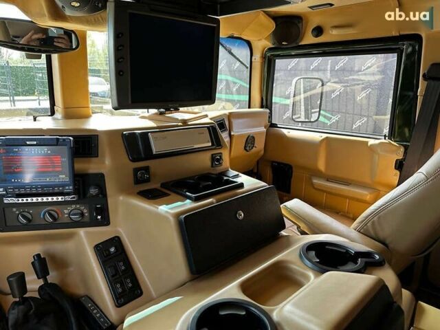 Хаммер Н1, об'ємом двигуна 6.5 л та пробігом 21 тис. км за 112000 $, фото 24 на Automoto.ua