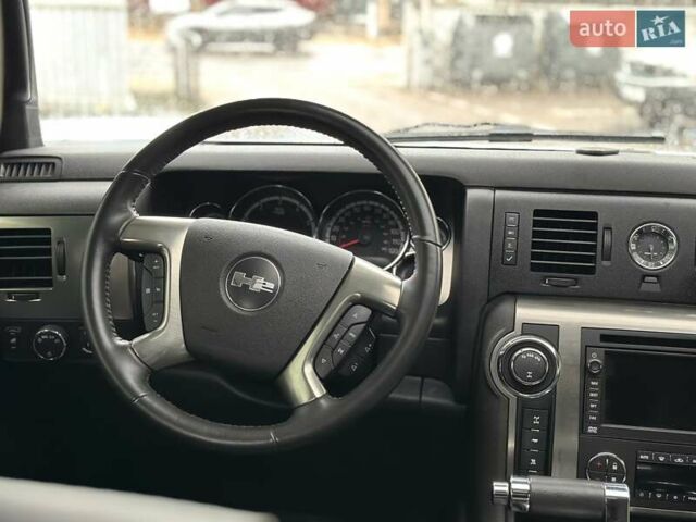 Хаммер Н2 2008 у Рівному на Automoto.ua Білий Хаммер Н2, об'ємом двигуна 6.2 л та пробігом 78 тис. км за 41000 $, фото 44 на Automoto.ua