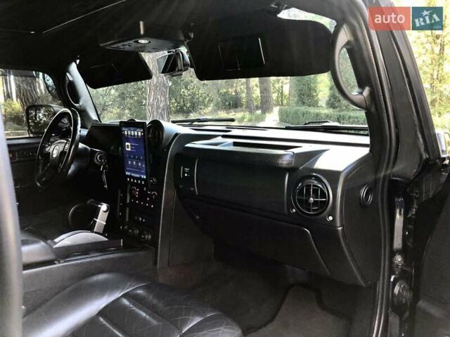 Чорний Хаммер Н2, об'ємом двигуна 6 л та пробігом 121 тис. км за 35000 $, фото 24 на Automoto.ua