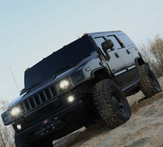 Чорний Хаммер Н2, об'ємом двигуна 6.2 л та пробігом 67 тис. км за 67000 $, фото 10 на Automoto.ua