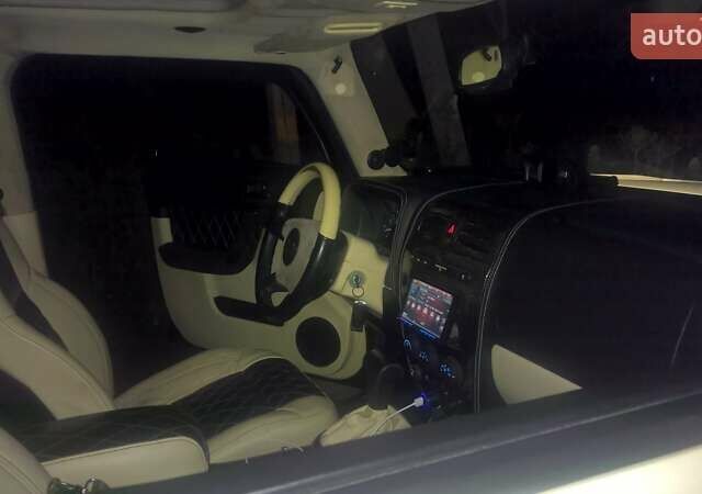 Черный Хаммер Н3, объемом двигателя 3.46 л и пробегом 160 тыс. км за 12500 $, фото 2 на Automoto.ua