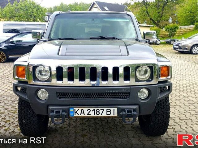 Черный Хаммер Н3, объемом двигателя 35 л и пробегом 127 тыс. км за 18780 $, фото 1 на Automoto.ua