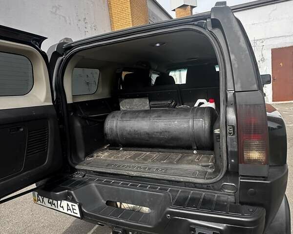 Черный Хаммер Н3, объемом двигателя 3.5 л и пробегом 220 тыс. км за 17500 $, фото 11 на Automoto.ua
