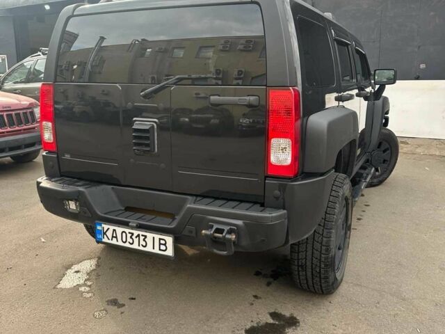 Черный Хаммер Н3, объемом двигателя 3.7 л и пробегом 142 тыс. км за 13000 $, фото 5 на Automoto.ua