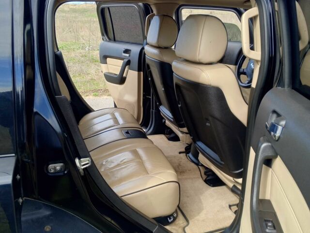 Черный Хаммер Н3, объемом двигателя 3.7 л и пробегом 130 тыс. км за 20000 $, фото 18 на Automoto.ua