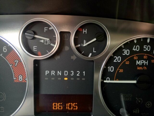 Черный Хаммер Н3, объемом двигателя 3.7 л и пробегом 130 тыс. км за 20000 $, фото 4 на Automoto.ua