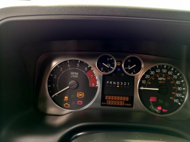 Черный Хаммер Н3, объемом двигателя 3.7 л и пробегом 130 тыс. км за 20000 $, фото 3 на Automoto.ua