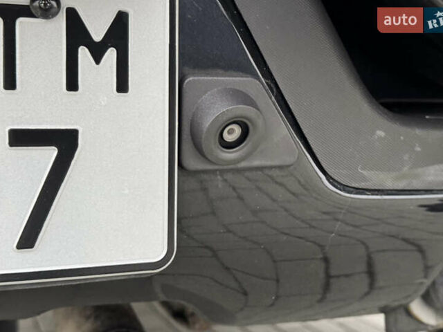 Чорний Хаммер Н3, об'ємом двигуна 5.3 л та пробігом 340 тис. км за 14800 $, фото 10 на Automoto.ua