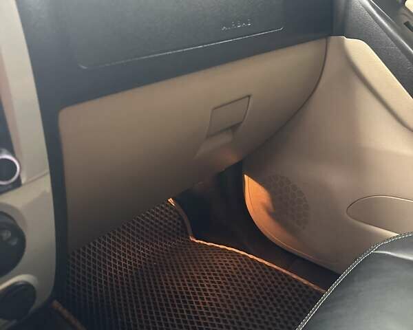 Чорний Хаммер Н3, об'ємом двигуна 3.65 л та пробігом 168 тис. км за 23300 $, фото 42 на Automoto.ua