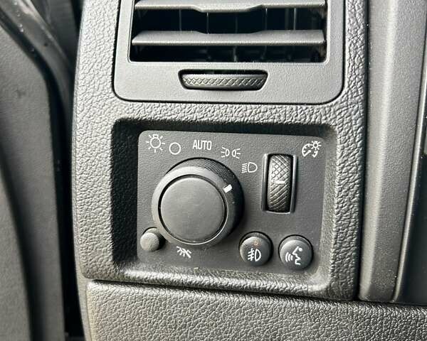 Хаммер Н3 2008 у Сумах на Automoto.ua Чорний Хаммер Н3, об'ємом двигуна 3.65 л та пробігом 280 тис. км за 16500 $, фото 22 на Automoto.ua