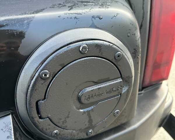 Чорний Хаммер Н3, об'ємом двигуна 3.65 л та пробігом 280 тис. км за 16500 $, фото 29 на Automoto.ua