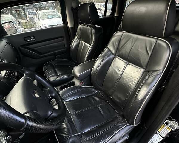 Чорний Хаммер Н3, об'ємом двигуна 3.65 л та пробігом 280 тис. км за 16500 $, фото 25 на Automoto.ua