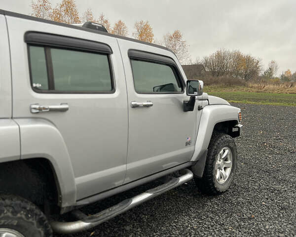 Сірий Хаммер Н3, об'ємом двигуна 3.65 л та пробігом 79 тис. км за 16899 $, фото 2 на Automoto.ua