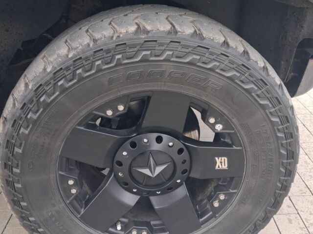 Серый Хаммер Н3, объемом двигателя 3.7 л и пробегом 220 тыс. км за 13500 $, фото 18 на Automoto.ua