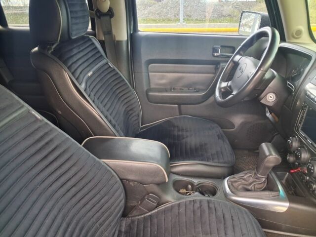 Серый Хаммер Н3, объемом двигателя 3.7 л и пробегом 220 тыс. км за 13500 $, фото 17 на Automoto.ua