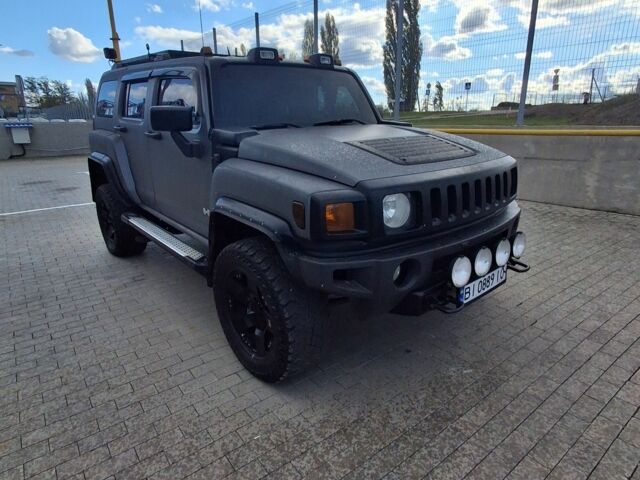 Серый Хаммер Н3, объемом двигателя 3.7 л и пробегом 220 тыс. км за 13500 $, фото 3 на Automoto.ua