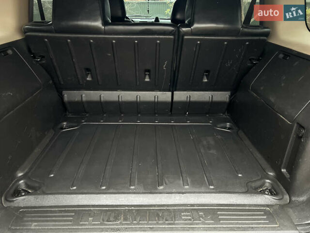 Сірий Хаммер Н3, об'ємом двигуна 3.65 л та пробігом 79 тис. км за 16899 $, фото 20 на Automoto.ua