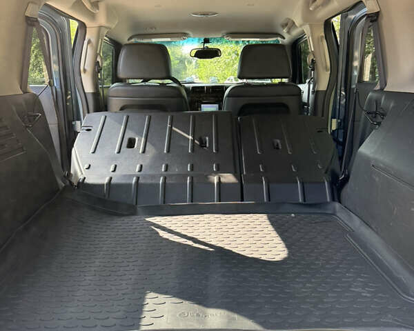 Синий Хаммер Н3, объемом двигателя 3.46 л и пробегом 109 тыс. км за 20000 $, фото 24 на Automoto.ua