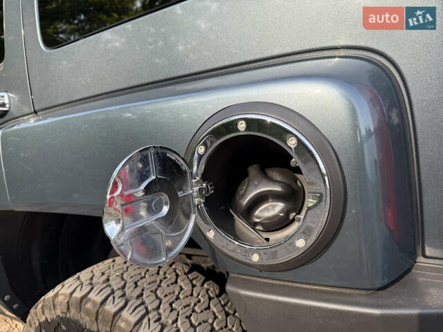 Синій Хаммер Н3, об'ємом двигуна 3.46 л та пробігом 109 тис. км за 20000 $, фото 4 на Automoto.ua