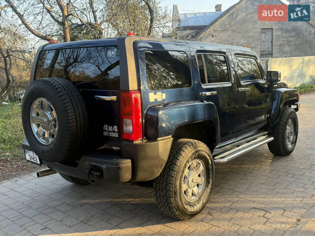 Синий Хаммер Н3, объемом двигателя 3.7 л и пробегом 252 тыс. км за 14500 $, фото 2 на Automoto.ua