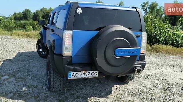 Синий Хаммер Н3, объемом двигателя 3.65 л и пробегом 220 тыс. км за 16700 $, фото 7 на Automoto.ua