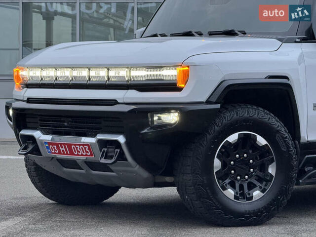 Белый Хаммер EV, объемом двигателя 0 л и пробегом 9 тыс. км за 130000 $, фото 24 на Automoto.ua