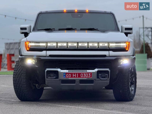 Білий Хаммер EV, об'ємом двигуна 0 л та пробігом 9 тис. км за 130000 $, фото 2 на Automoto.ua