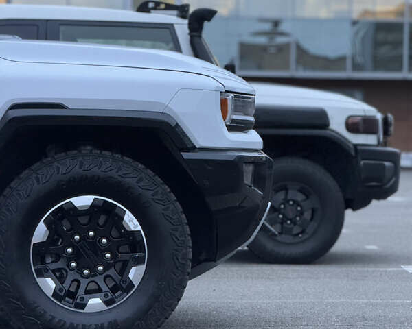 Белый Хаммер EV, объемом двигателя 0 л и пробегом 9 тыс. км за 130000 $, фото 57 на Automoto.ua