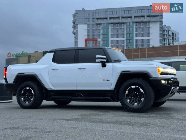 Белый Хаммер EV, объемом двигателя 0 л и пробегом 9 тыс. км за 130000 $, фото 59 на Automoto.ua