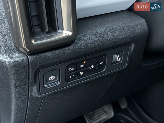 Белый Хаммер EV, объемом двигателя 0 л и пробегом 9 тыс. км за 130000 $, фото 33 на Automoto.ua