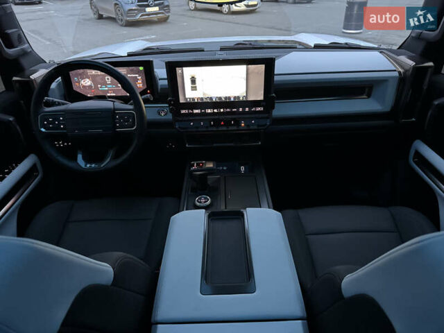 Белый Хаммер EV, объемом двигателя 0 л и пробегом 9 тыс. км за 130000 $, фото 43 на Automoto.ua
