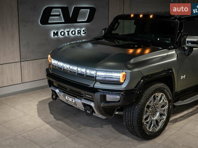 Хаммер EV SUV 2024 в Киеве на Automoto.ua Серый Хаммер EV SUV, объемом двигателя 0 л и пробегом 1 тыс. км за 124000 $, фото 1 на Automoto.ua