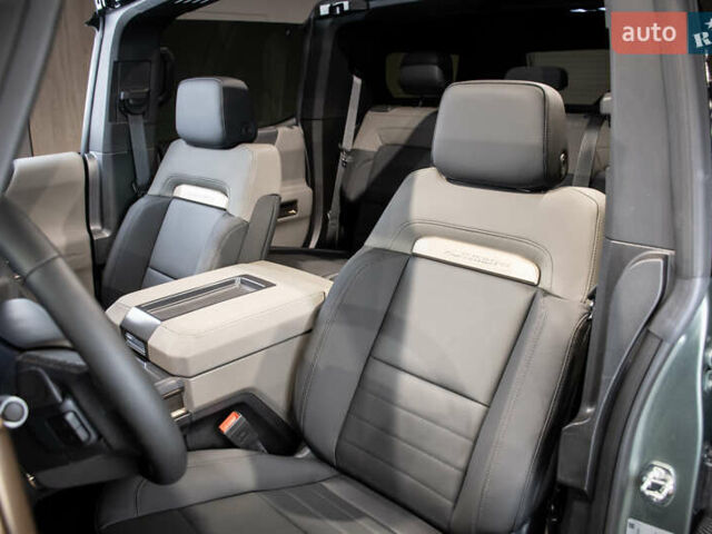 Серый Хаммер EV SUV, объемом двигателя 0 л и пробегом 1 тыс. км за 124000 $, фото 28 на Automoto.ua