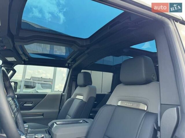 Зеленый Хаммер EV SUV, объемом двигателя 0 л и пробегом 10 тыс. км за 123700 $, фото 18 на Automoto.ua