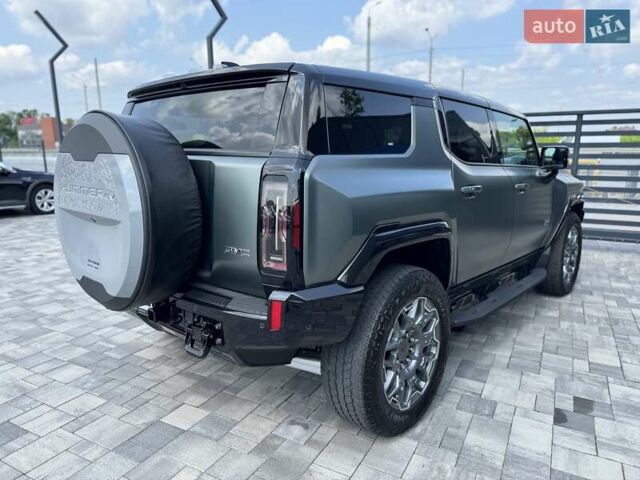 Зеленый Хаммер EV SUV, объемом двигателя 0 л и пробегом 10 тыс. км за 123700 $, фото 12 на Automoto.ua