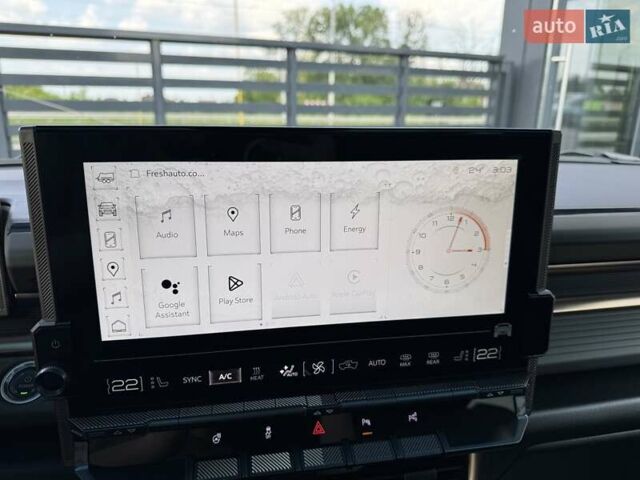 Зеленый Хаммер EV SUV, объемом двигателя 0 л и пробегом 10 тыс. км за 123700 $, фото 29 на Automoto.ua