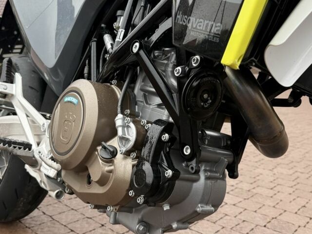 Хускварна 701 2024 в Черновцах на Automoto.ua Хускварна 701, объемом двигателя 0.7 л и пробегом 0 тыс. км за 5000 $, фото 2 на Automoto.ua