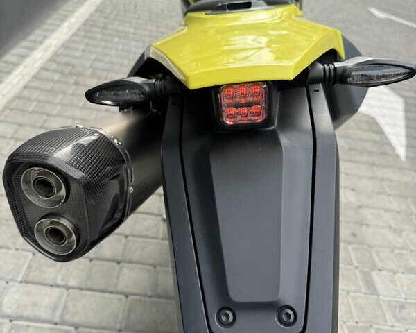 Хускварна 701 Supermoto, об'ємом двигуна 0.7 л та пробігом 1 тис. км за 11900 $, фото 18 на Automoto.ua