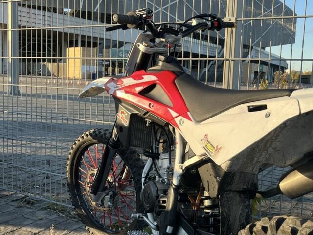 Хускварна Інша, об'ємом двигуна 0.13 л та пробігом 0 тис. км за 2300 $, фото 4 на Automoto.ua