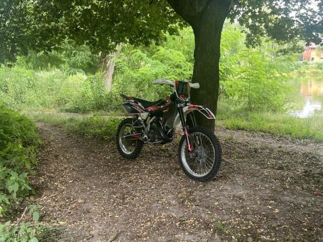 Хускварна Другая, объемом двигателя 0.13 л и пробегом 0 тыс. км за 2600 $, фото 4 на Automoto.ua