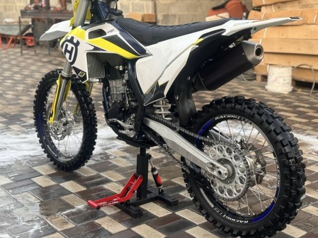 Хускварна Інша, об'ємом двигуна 0.45 л та пробігом 0 тис. км за 6338 $, фото 3 на Automoto.ua